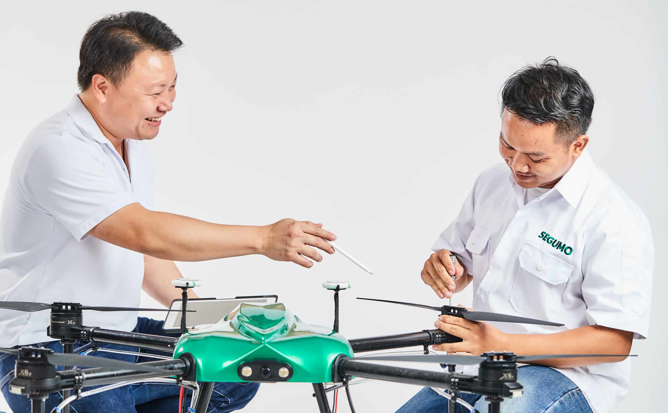 engineer-segumo-drone-thailand